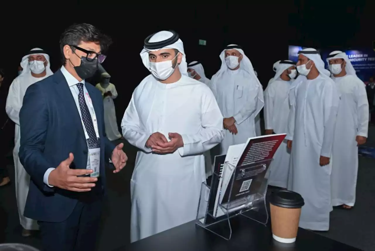 منصور بن محمد يزور معرض ومؤتمر الخليج لأمن المعلومات 'جيسيك جلوبال' 2022
