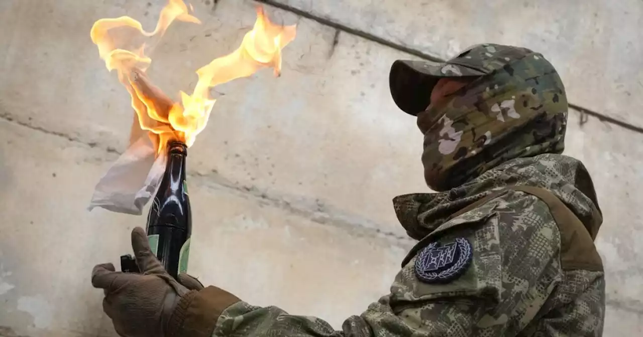 WATCH: Man hurls Molotov cocktail at Kremlin wall