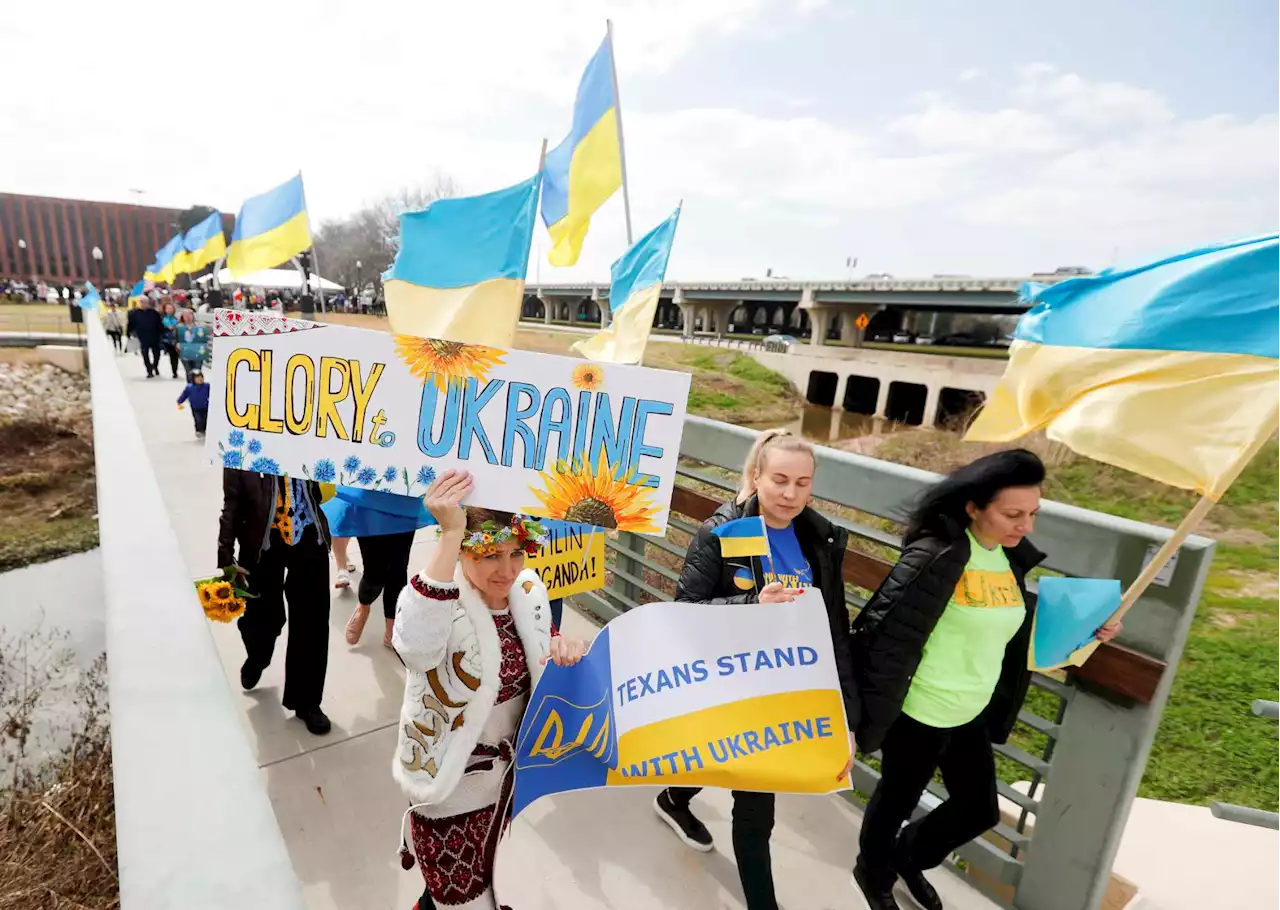 Editorial: Houston’s ready to welcome Ukrainian refugees. We’re waiting on Biden.