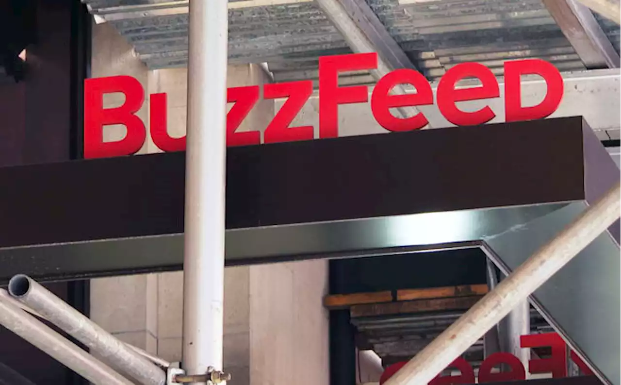 BuzzFeed cutting jobs, top editors leaving news division