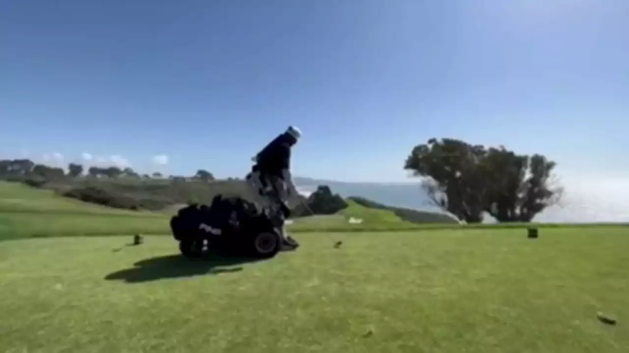 WATCH: Paraplegic Golfer Sinks Hole-In-One For the Ages at Torrey Pines