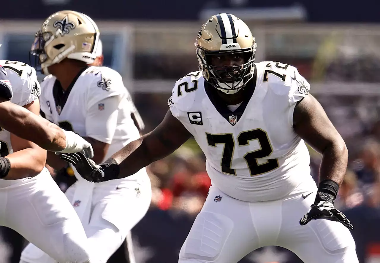 Terron Armstead to sign five-year, $75M deal with Dolphins