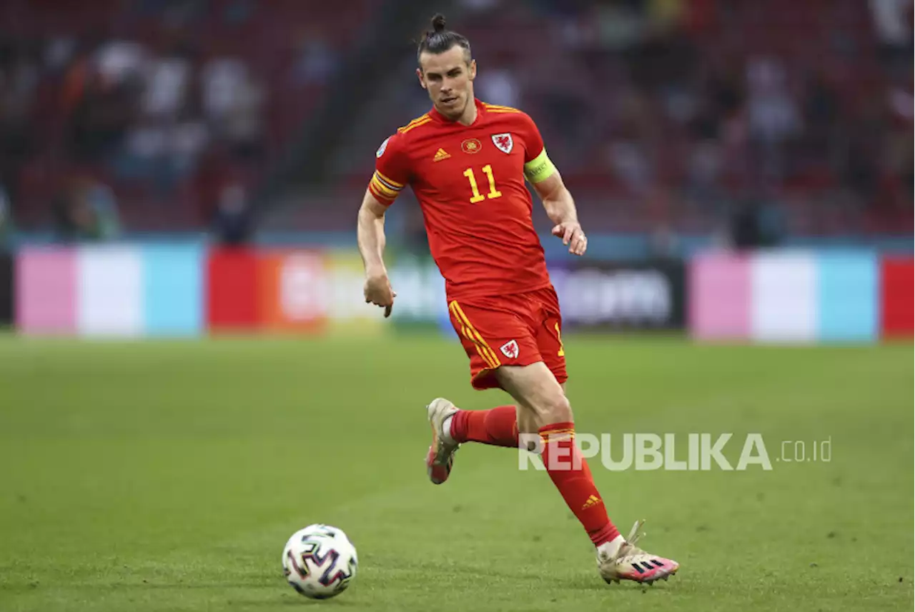 Absen di El Clasico, Gareth Bale Tampak Fit di Sesi Footgolf Bersama Wales |Republika Online