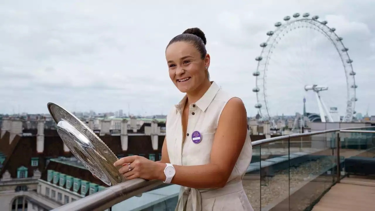 Ash Barty announces retirement from tennis