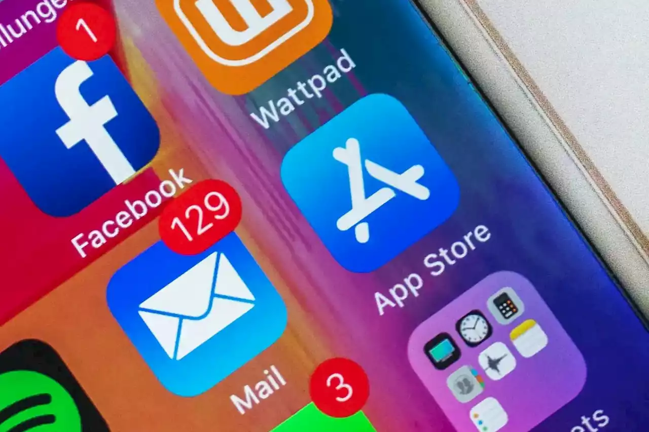 Apple services back online after two-day outage