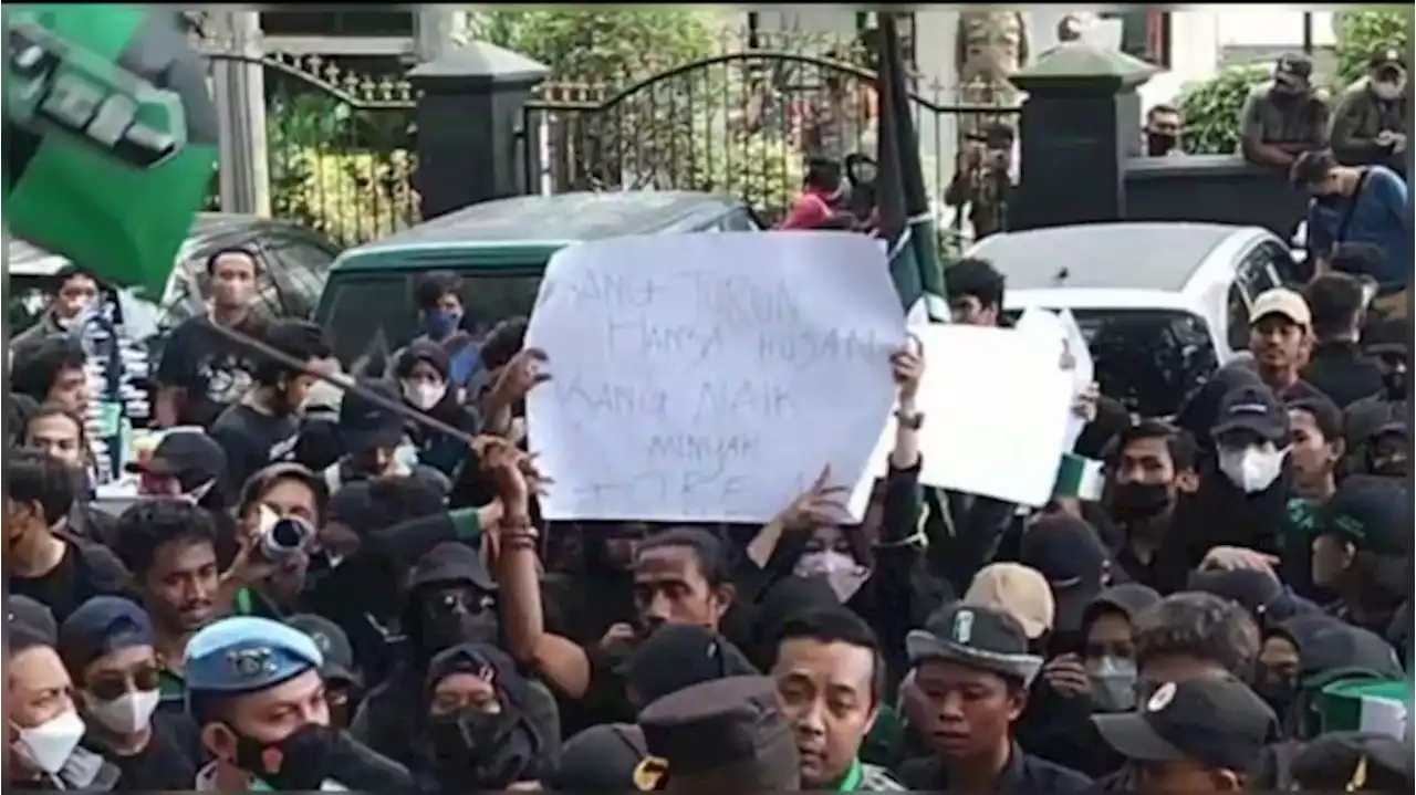 Dinilai Tak Becus Urus Minyak Goreng, Mahasiswa di Kota Malang Demo Tuntut Mendag Lutfi Dicopot