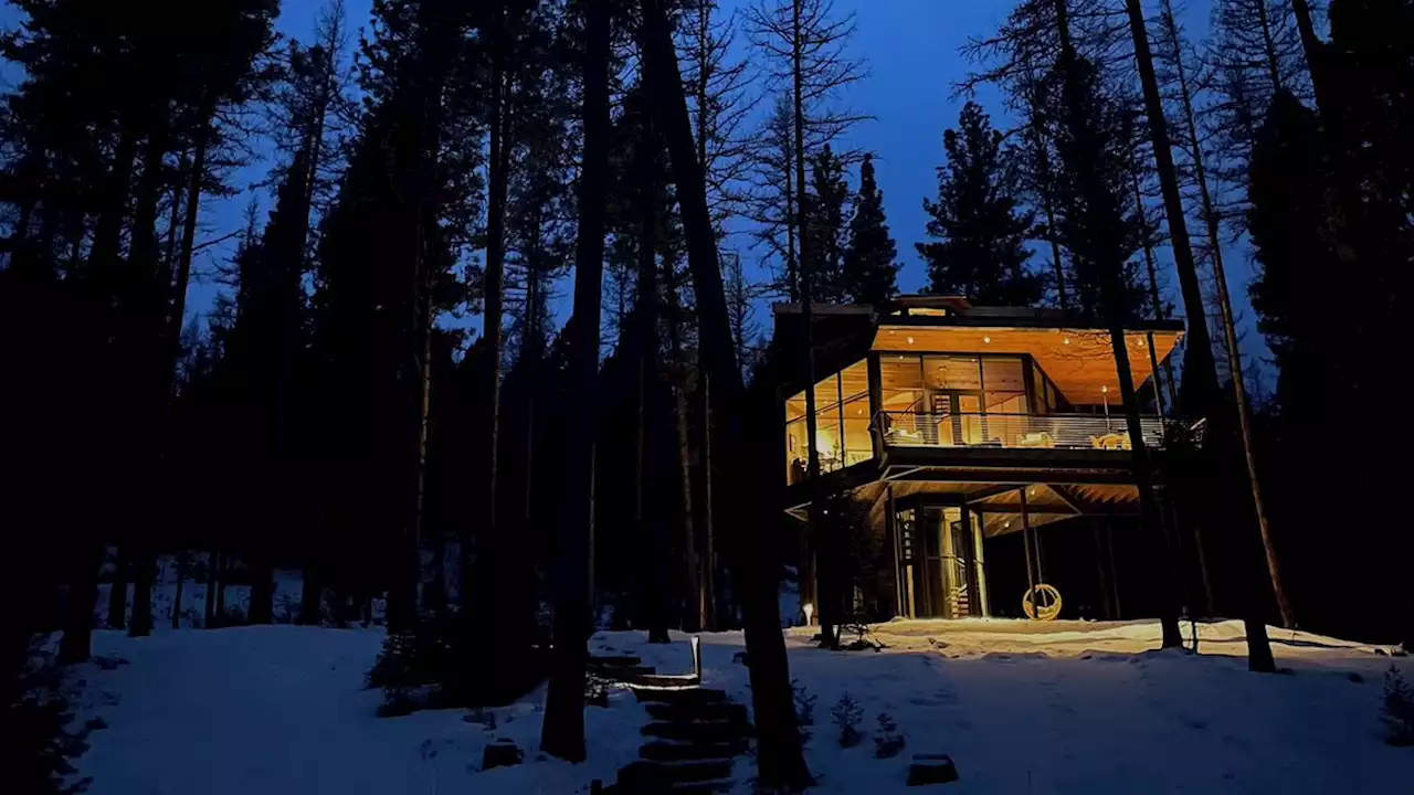 Why a Treehouse in Montana Is the Place to Stay in 2022