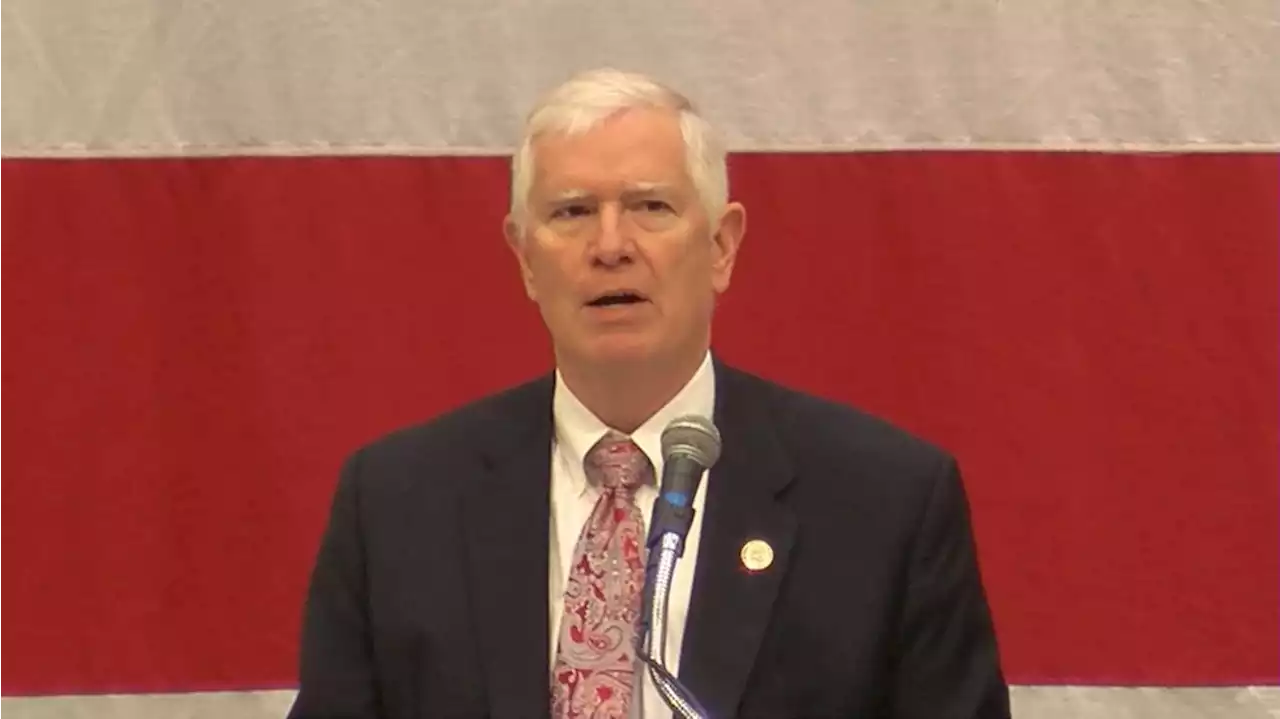 Mo Brooks responds to loss of Trump endorsement