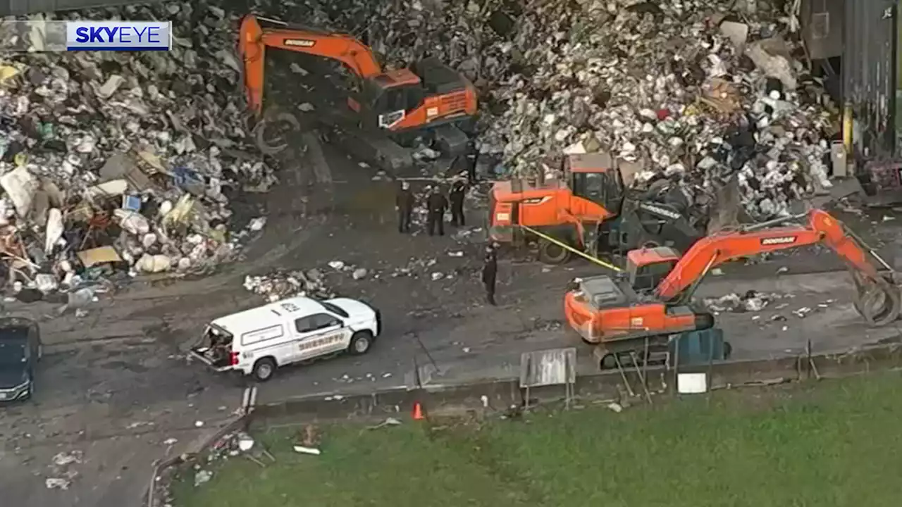 Deputies investigating body of man found at north Harris County landfill