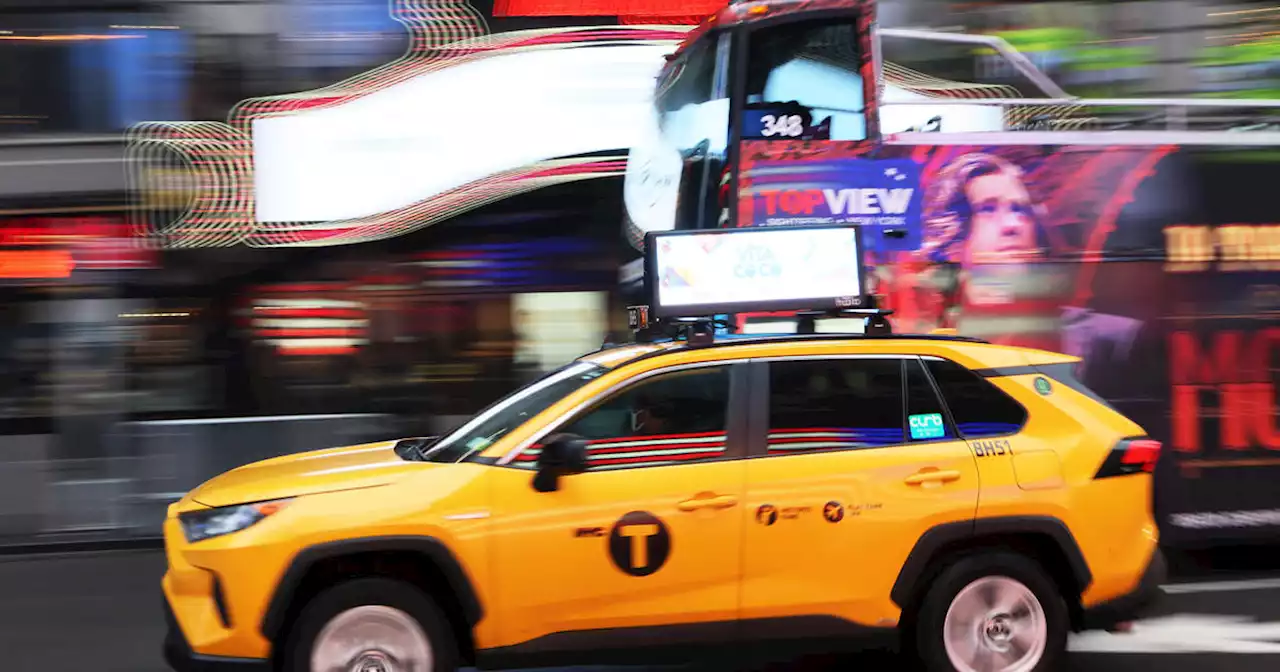 Uber will allow New Yorkers to hail a yellow cab from the app