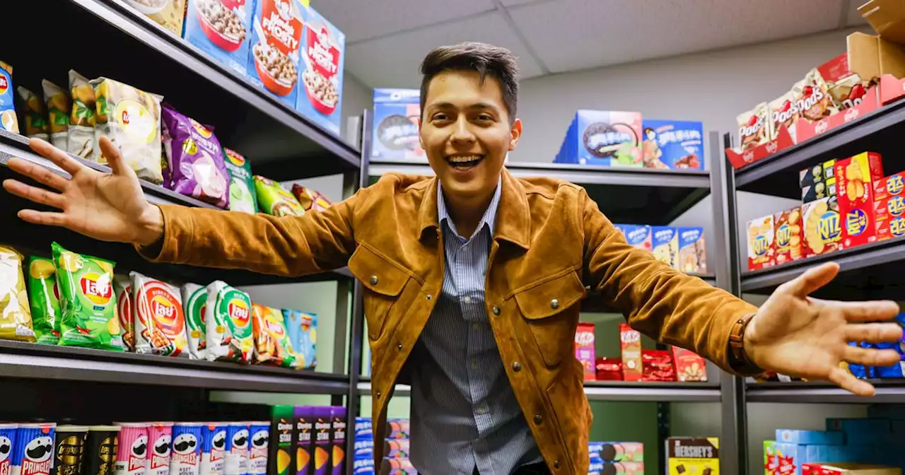 At 21, Fort Worth’s Jaime Ibanez amasses a following for his vending machine empire