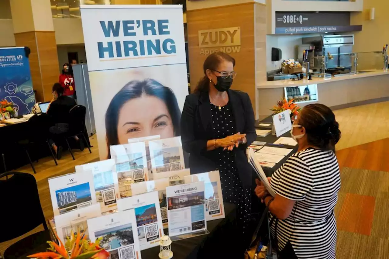 U.S. initial jobless claims decline to lowest since 1969