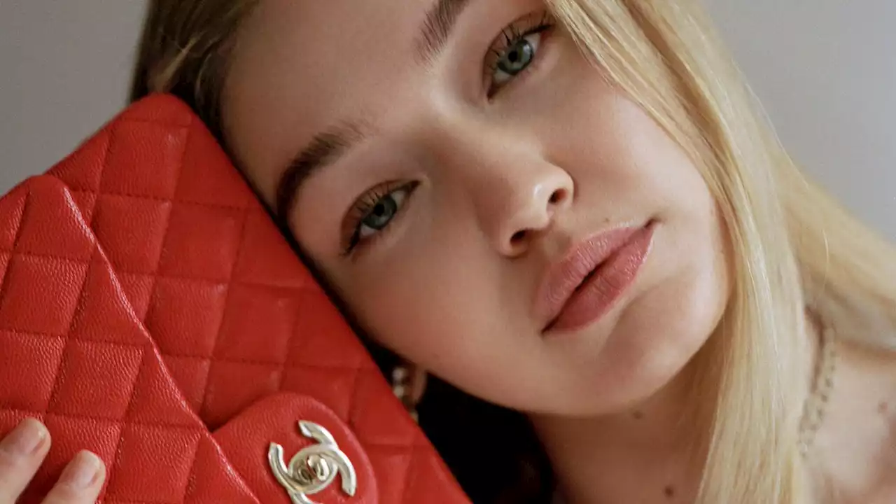 Just One Thing: The Wear-Everywhere Bag Gigi Hadid Can’t Get Enough Of