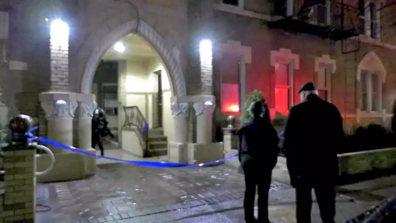 Man found fatally shot in lobby of Bensonhurst apartment building