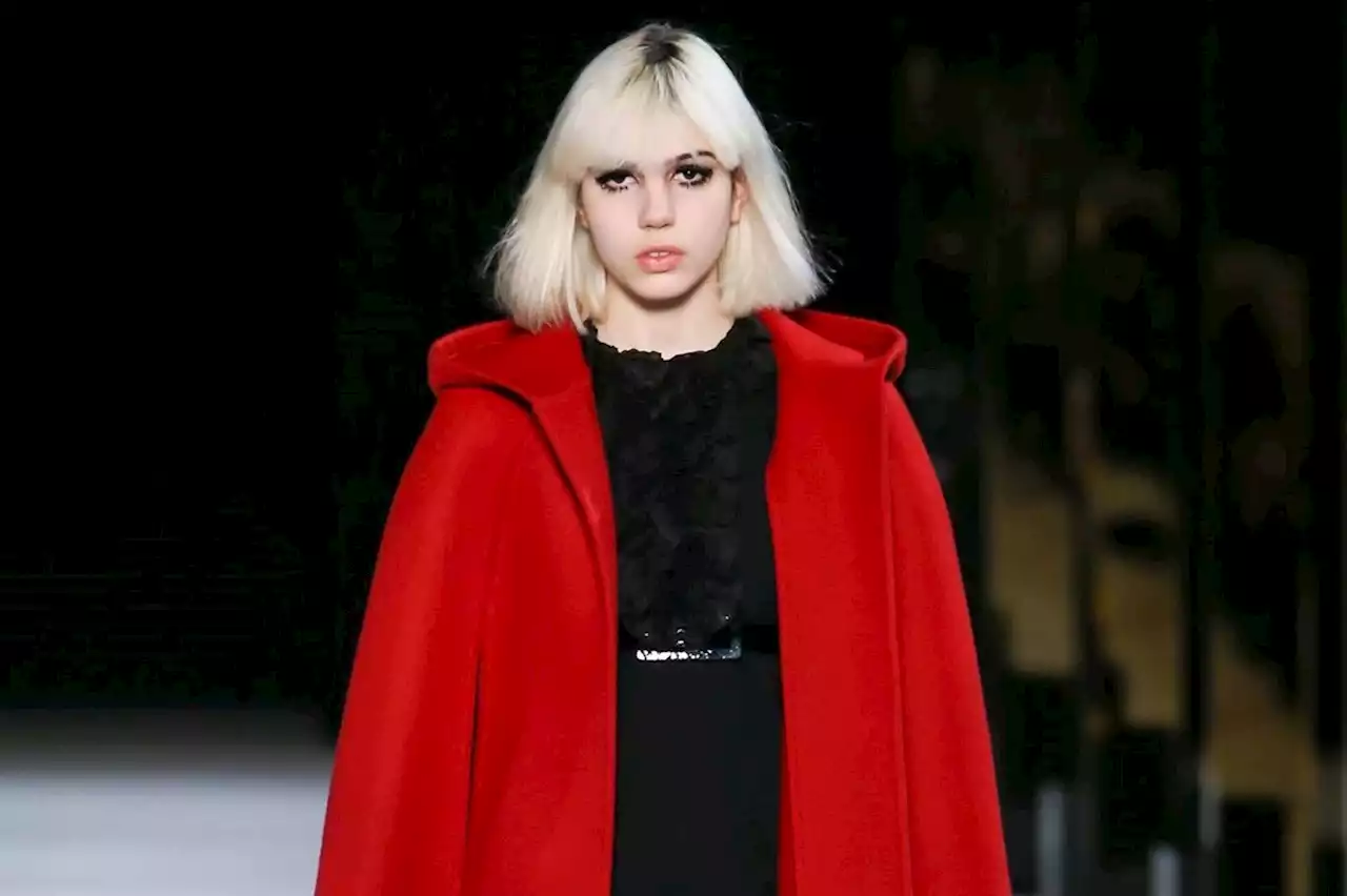 Cigarettes and Tumblr: Hedi Slimane’s Era-Defining A/W14 Saint Laurent Show