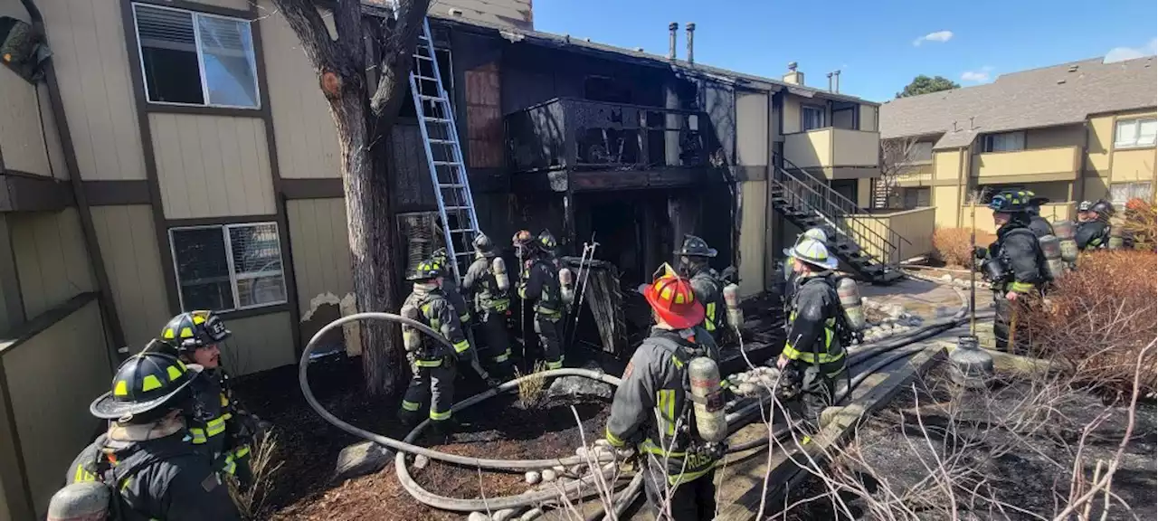 Two-alarm fire in Aurora damages two apartments