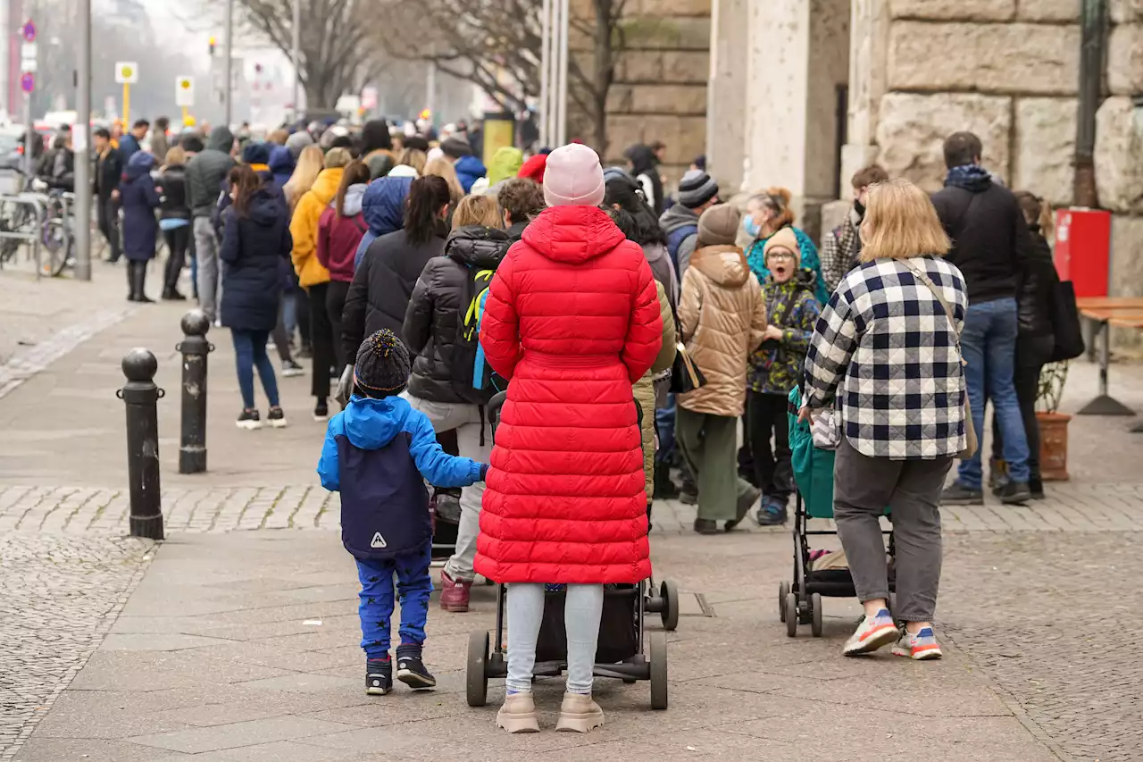 Krieg in der Ukraine - Mehr als eine Viertelmillion Flüchtlinge in Deutschland