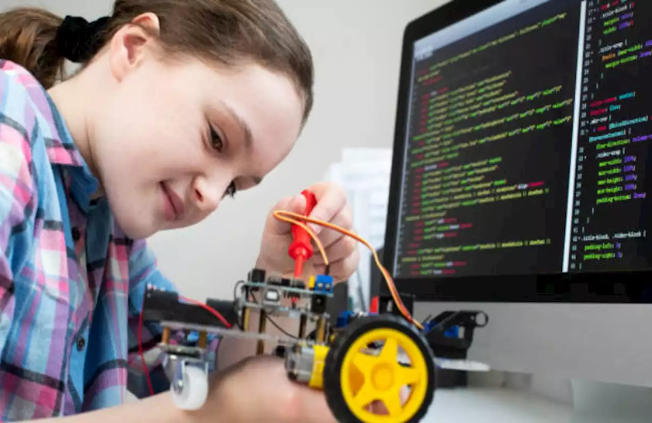 South Africa to Add Robotics & Coding to School Curriculum - IT News Africa - Up to date technology news, IT news, Digital news, Telecom news, Mobile news, Gadgets news, Analysis and Reports