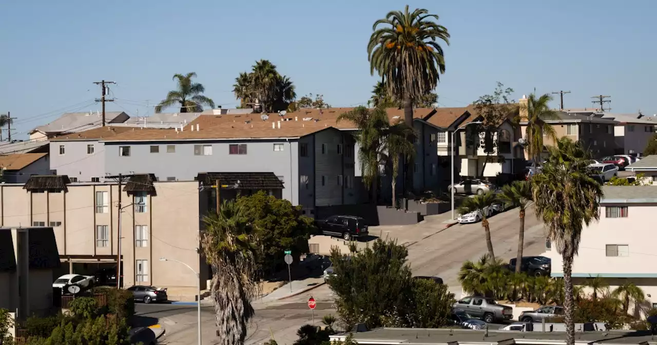 California lawmakers propose extending eviction protections