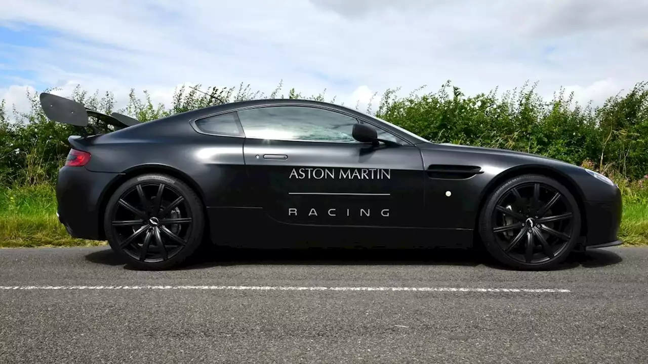 Used ASTON MARTIN VANTAGE (VH2) V8 2005 for sale