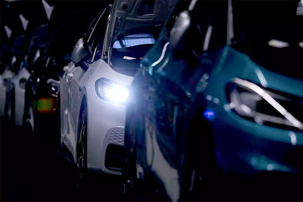 The Era of the Too-Bright Headlight Is (Slowly) Coming To An End