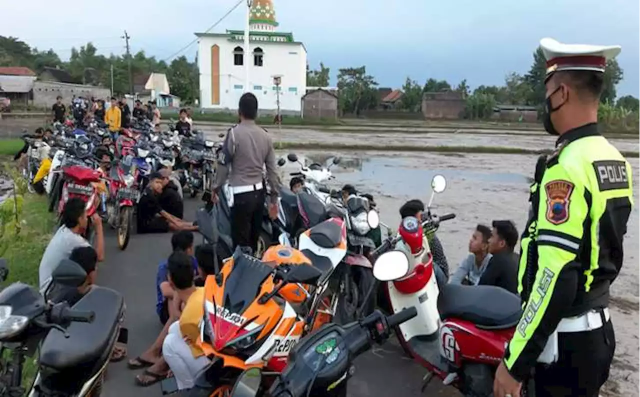 66 Motor Terjaring Razia di Jembatan Jokowi Karanganyar, Mau Balapan?