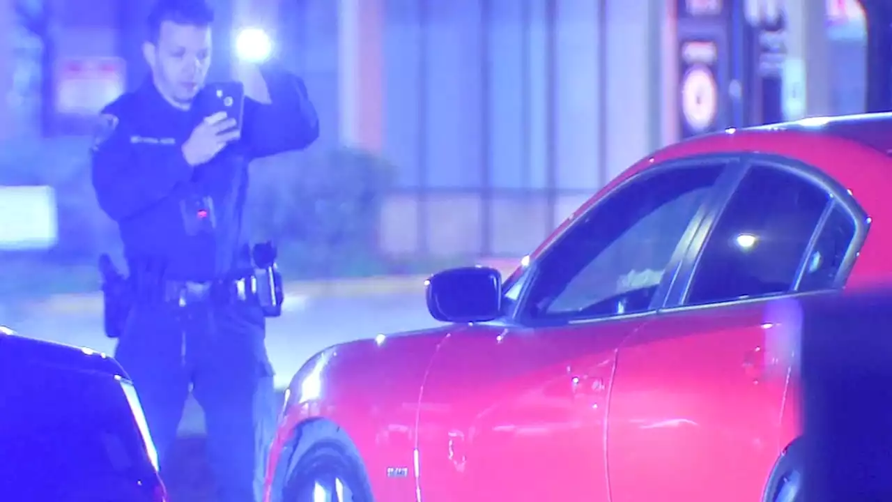 Man shot in abdomen during what police say may be road rage in SW Houston