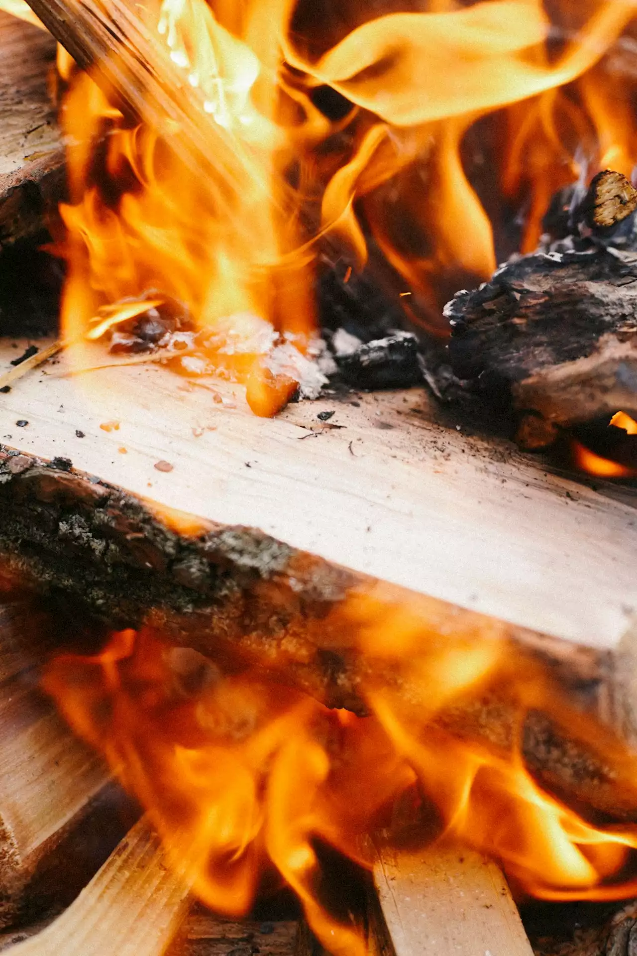 Neuer Gastrotrend in Berlin: Grillen über dem Holzfeuer