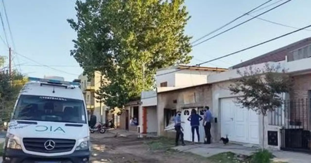 Femicidio en La Pampa: un policía mató a su pareja, incendió la casa y se suicidó