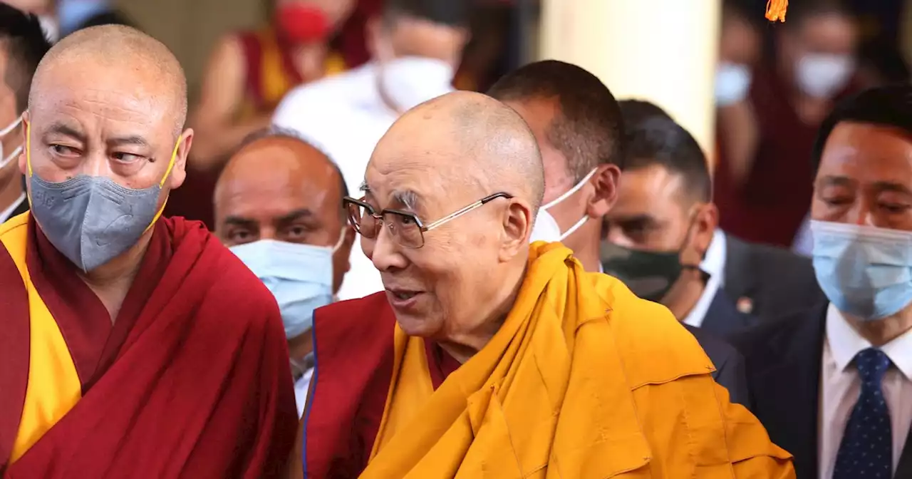 Dalai Lama, Other Nobel Winners Demand Explicit Vow Not to Use Nuclear Weapons in Ukraine