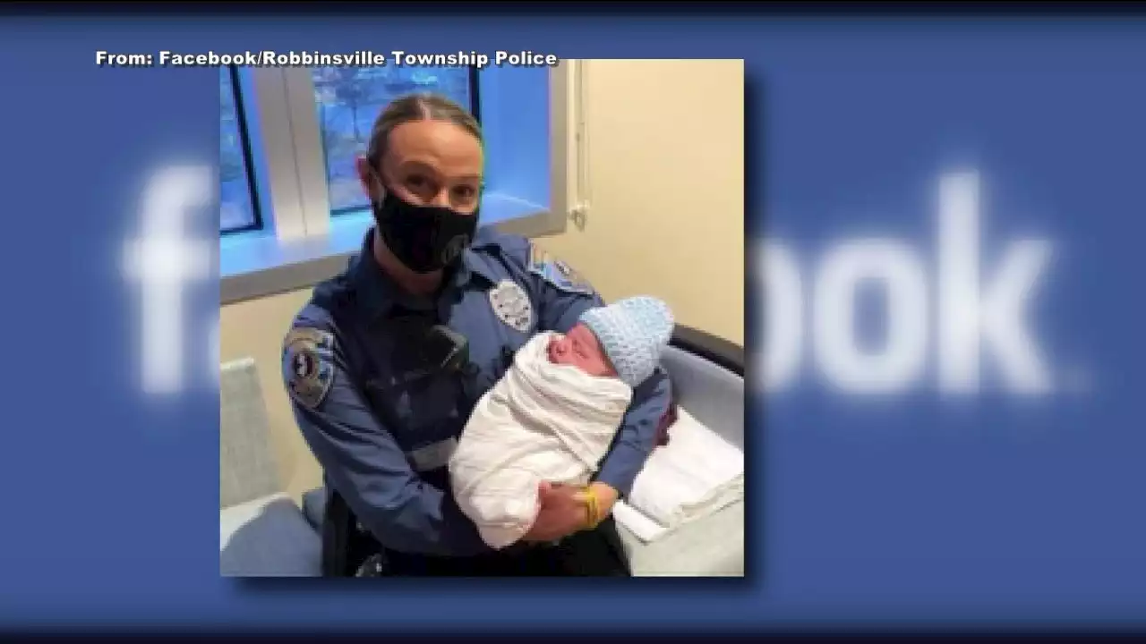 Police officer helps mom deliver baby at home in New Jersey