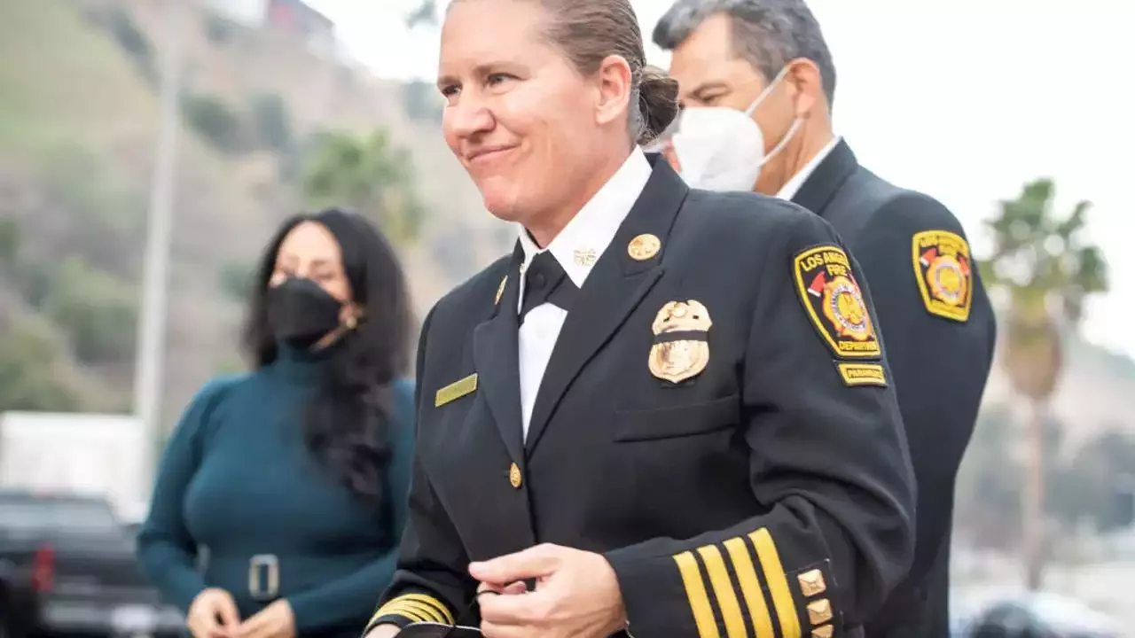 Kristin Crowley Sworn In As Lafds First Openly Gay Female Chief