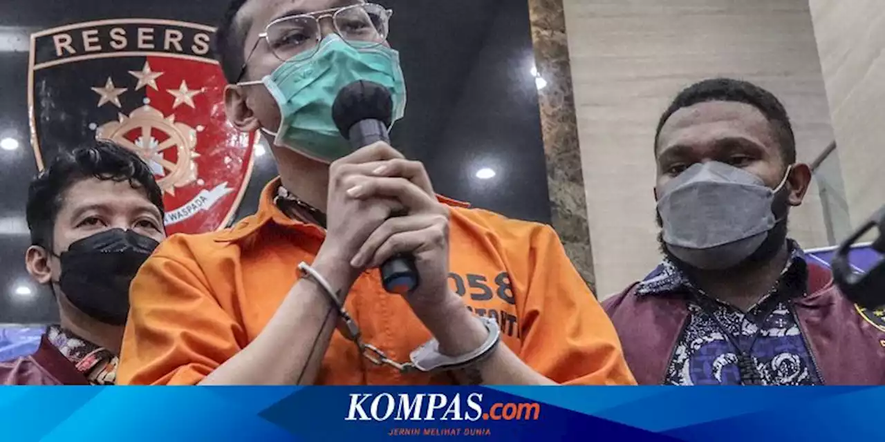 Berbeda dari Doni Salmanan, Penampilan Indra Kenz dengan Borgol di Tangan Jadi Sorotan