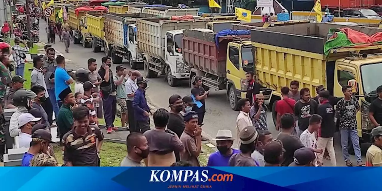 Fakta Memilukan, Ibu-ibu Antre Minyak Goreng, Para Bapak Antre Solar