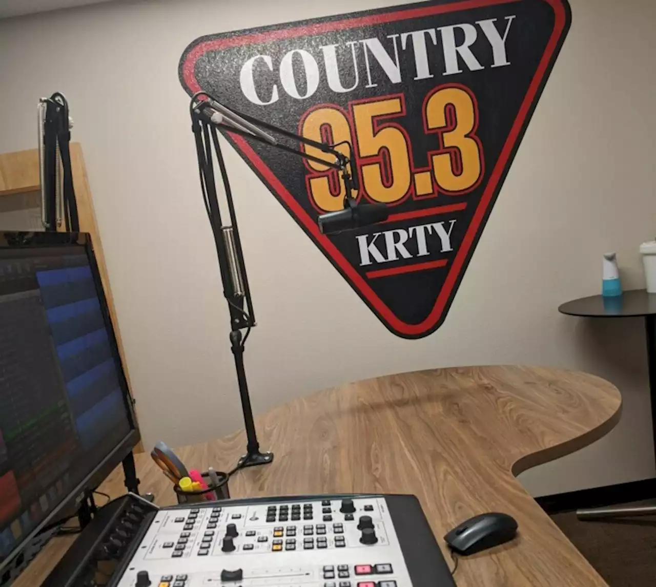 Bay Area losing country radio station KRTY after sale