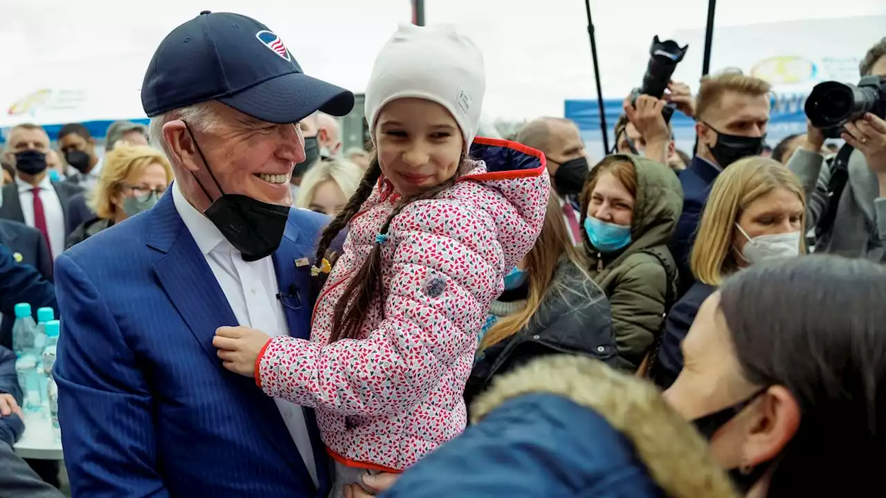 Explosiones cerca de la ciudad que visita Joe Biden