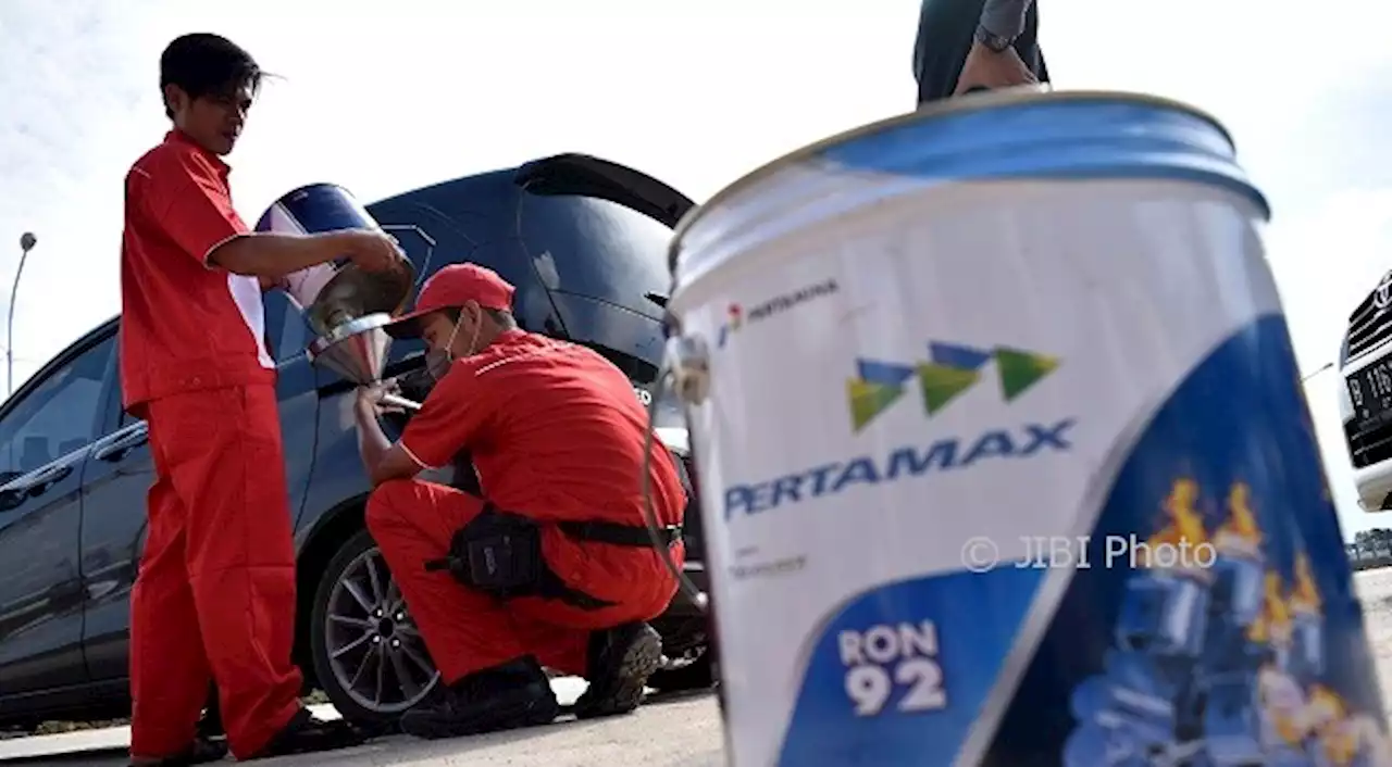 Waduh, ESDM Sebut Harga Pertamax Harusnya Rp16.000 Per Liter