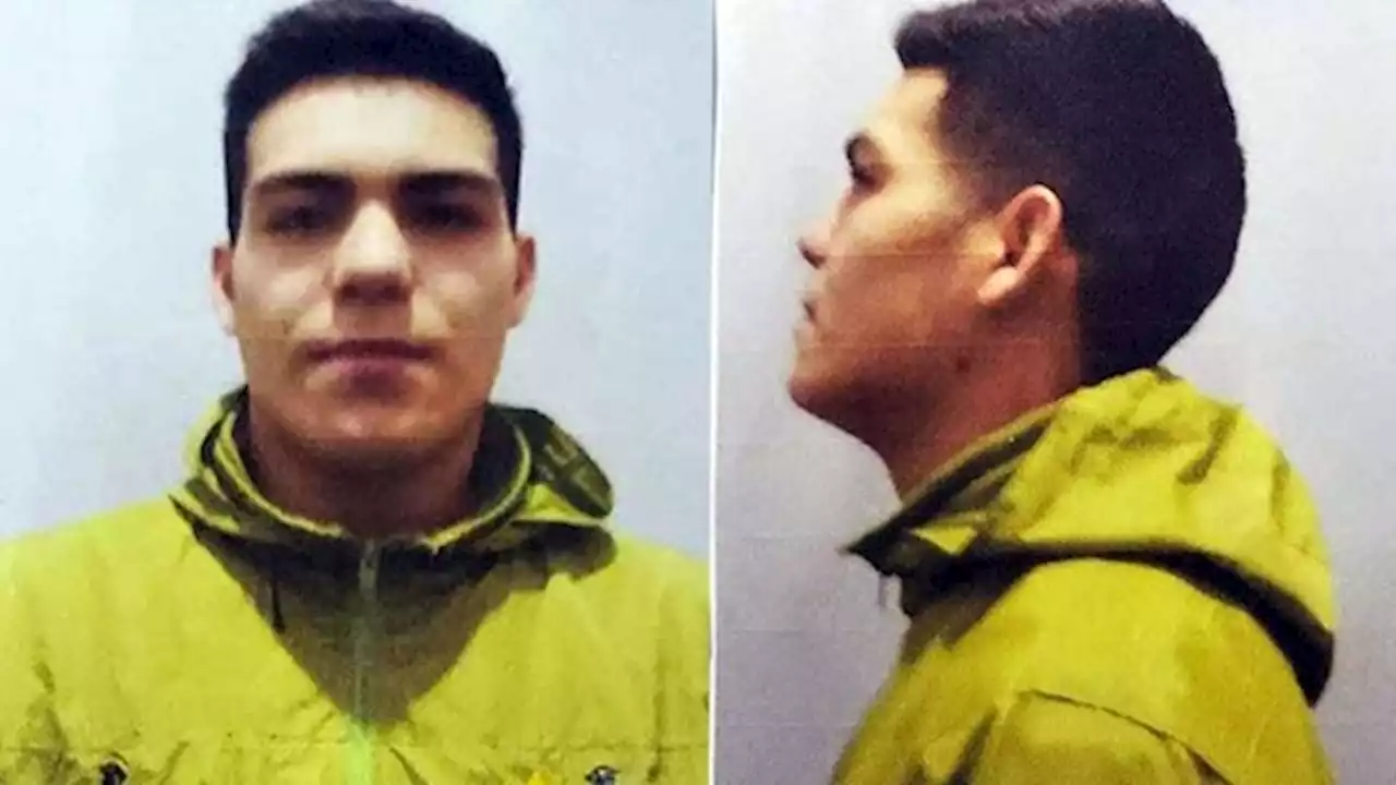 Violó la prisión domiciliaria, quisieron detenerlo y los vecinos lo ayudaron a escapar