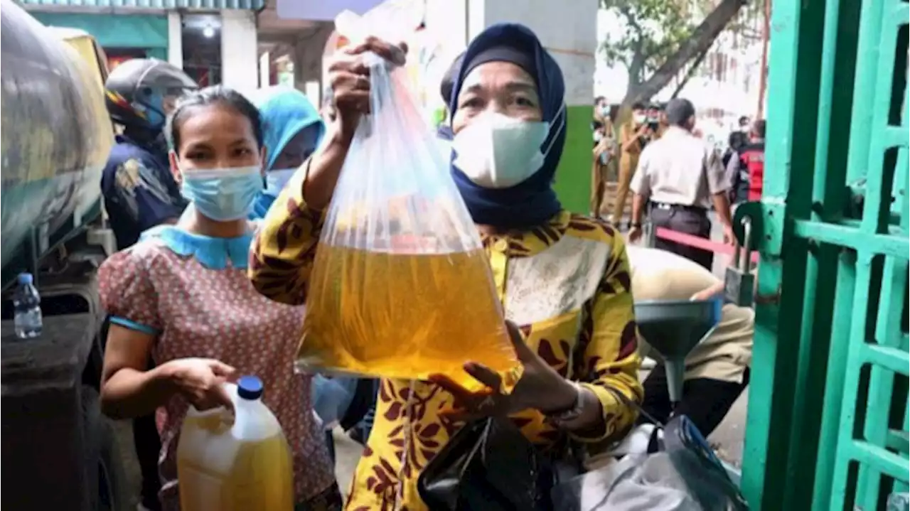 DPRD Minta Pemkot Medan Lakukan Operasi Pasar Minyak Goreng Curah