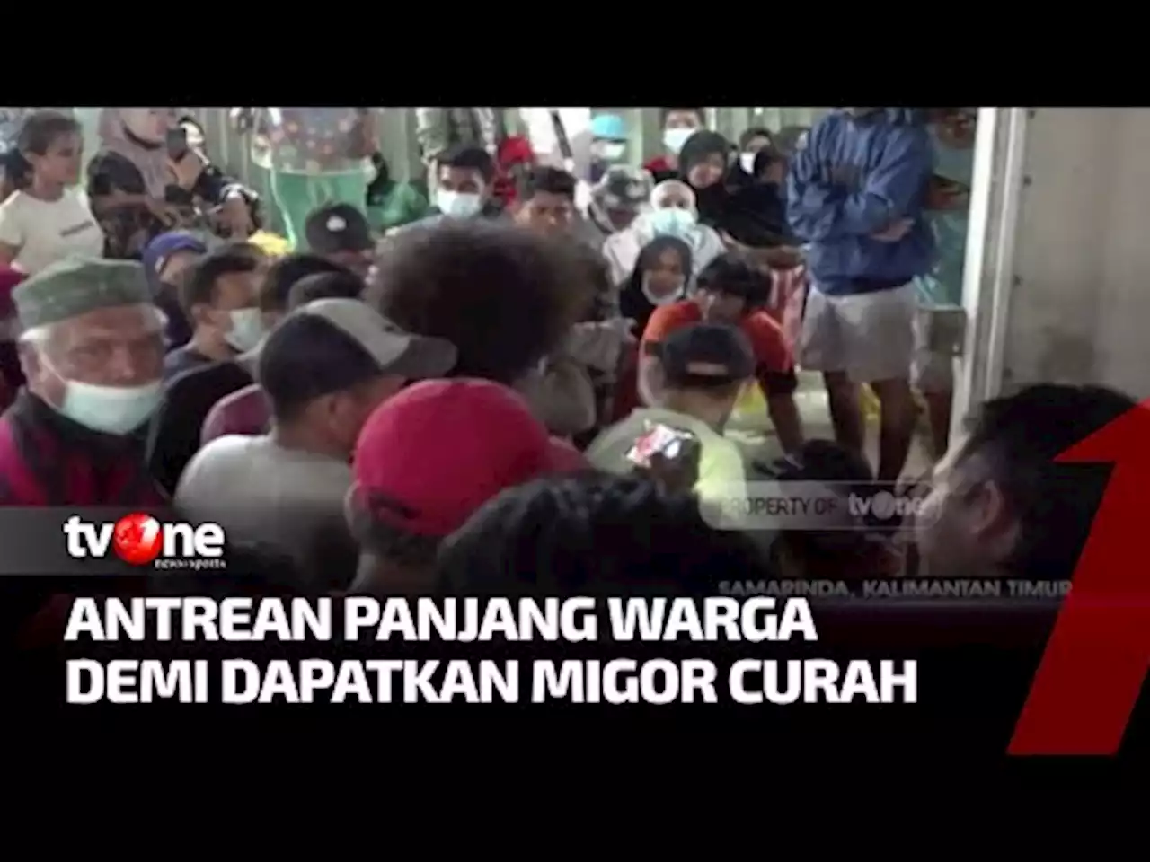 Masih Langka, Polisi Turun Tangan Kawal Pendistribusian Minyak Goreng Curah di Pasar - tvOne