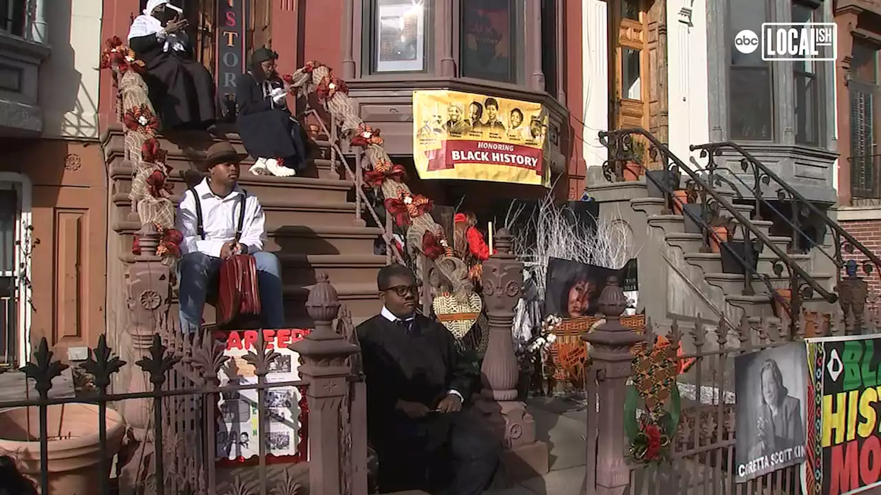 Family turns stoop into stage for Black history