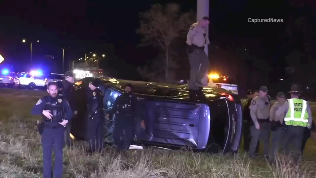 High-speed ISP pursuit of robbery suspect ends in Bishop Ford Expressway rollover crash; 5 hurt