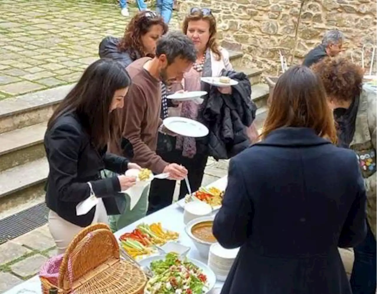 Comune Pollica e Future Food Institute, raccolta fondi per rifugiati ucraini