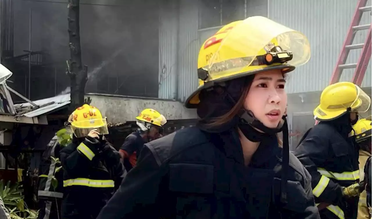 How a female teacher became a firefighter in Cebu City