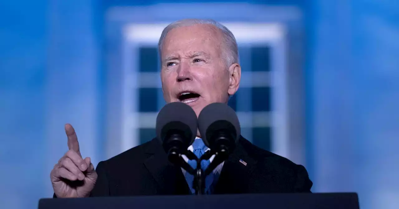 Suggesting Kremlin Regime Change, Biden Says Putin 'Cannot Remain in Power'