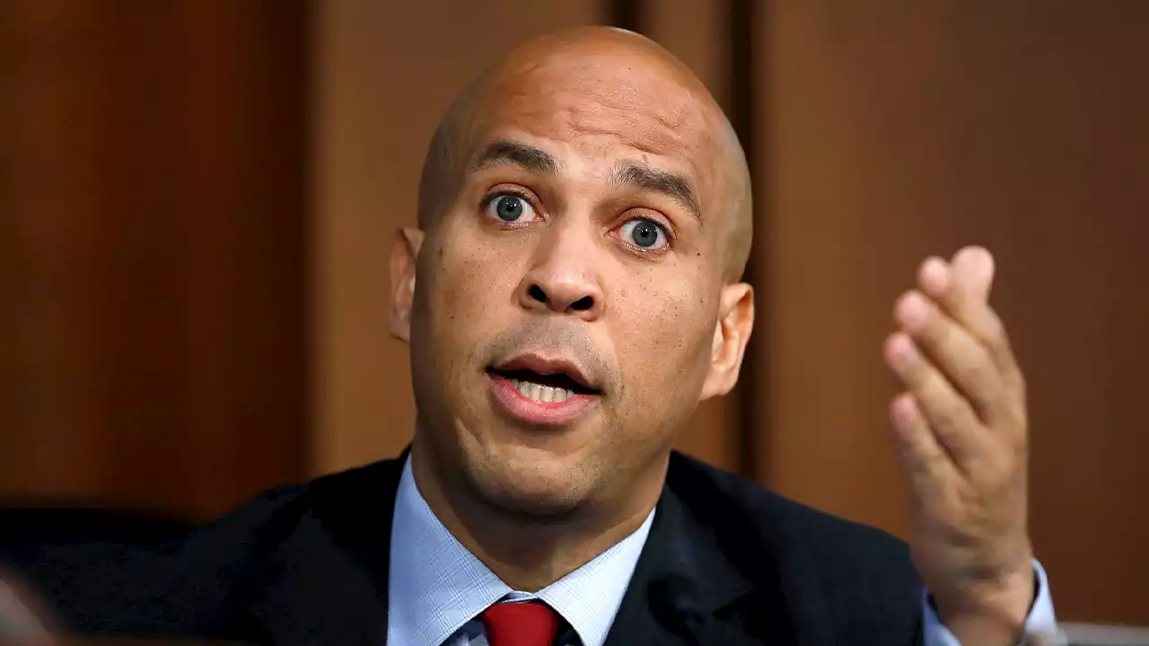 Sen. Booker on resolution of Russia-Ukraine conflict: 'I don't see how this ends well' for Putin