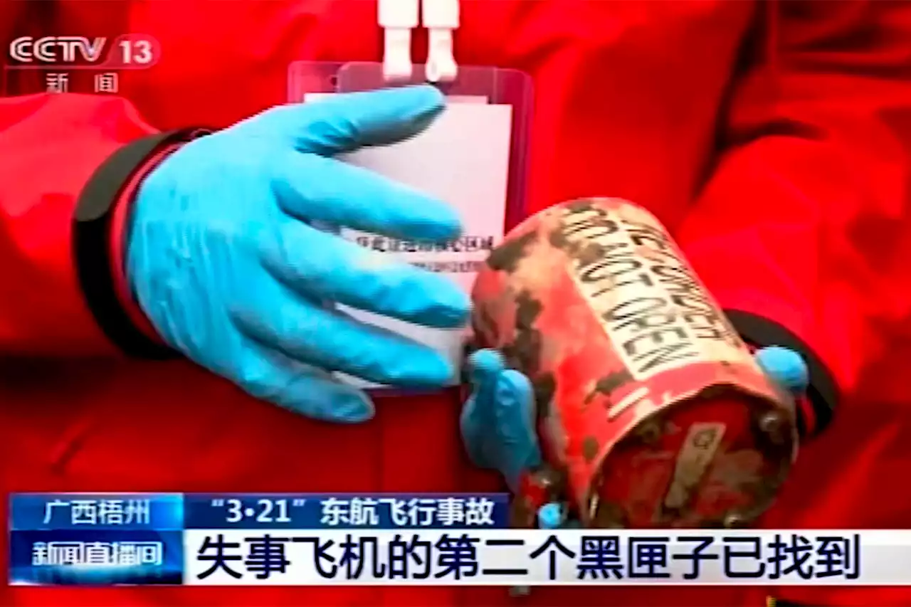 Second ‘Black Box’ Found In China Eastern Plane Crash