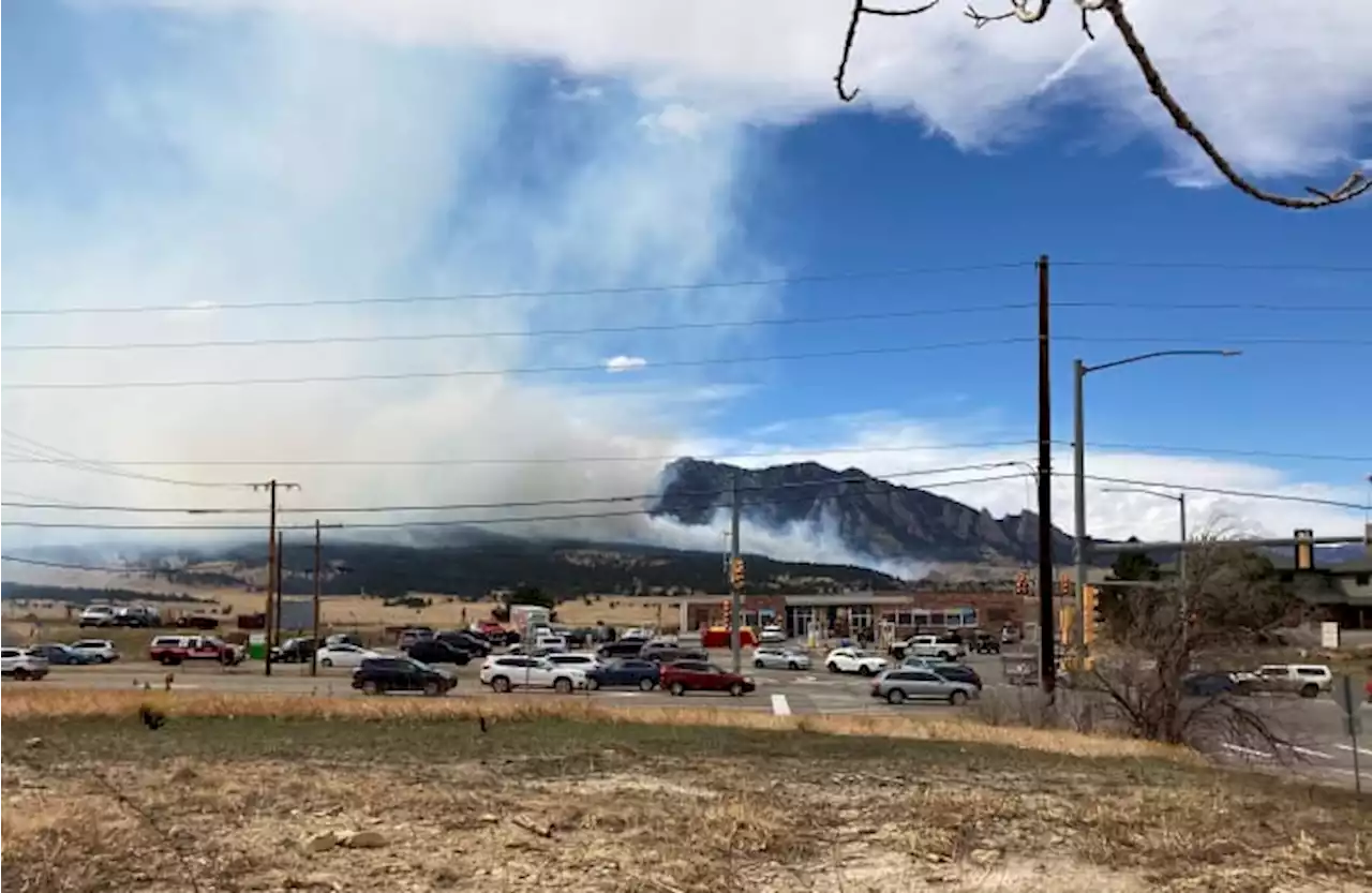 Colorado wildfire forces evacuation orders for 19,000 people