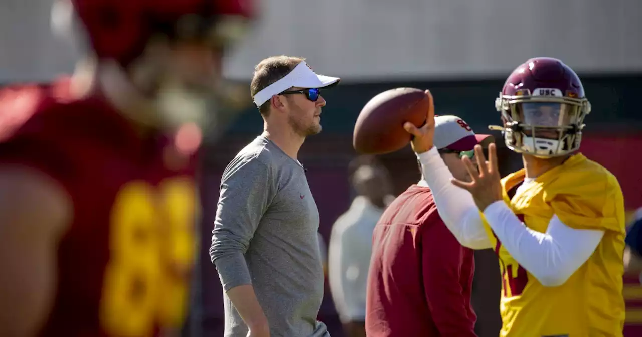 Insights from USC coach Lincoln Riley's first week leading spring football