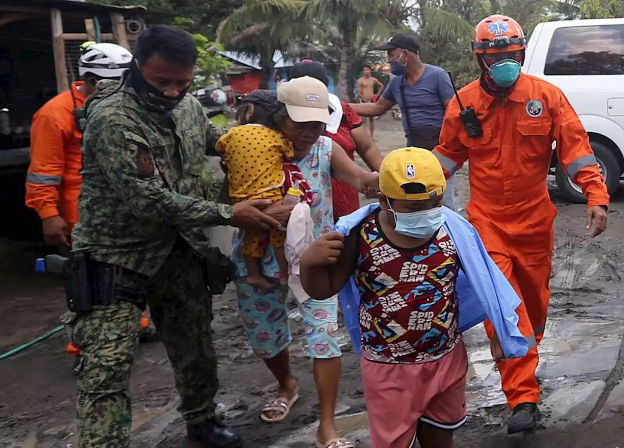 Almost 4,000 Batangas residents evacuated as Taal Volcano erupts